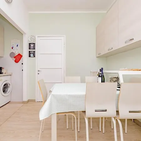 Bright & Cozy Home - City Center Mailand Exterior foto